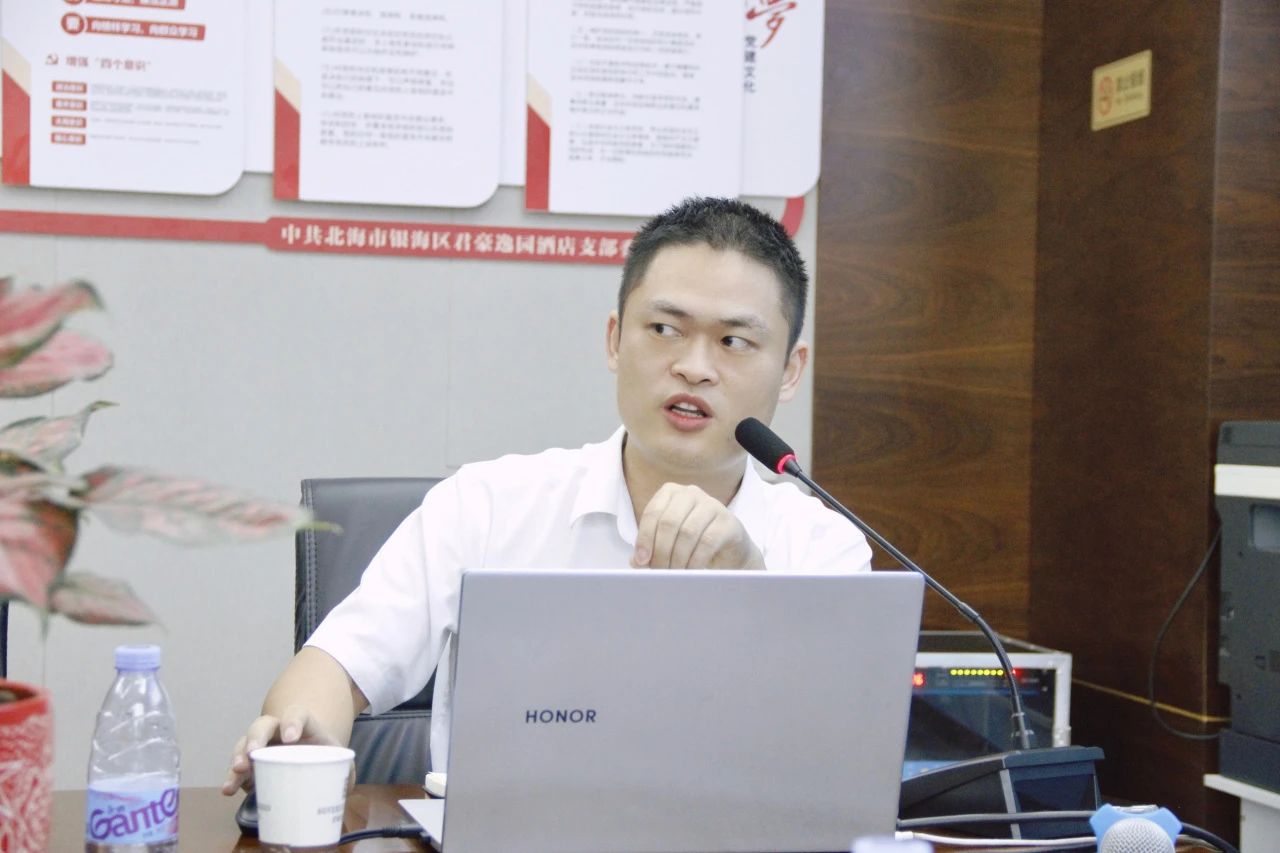 陈建军.jpg 陈建军.jpg