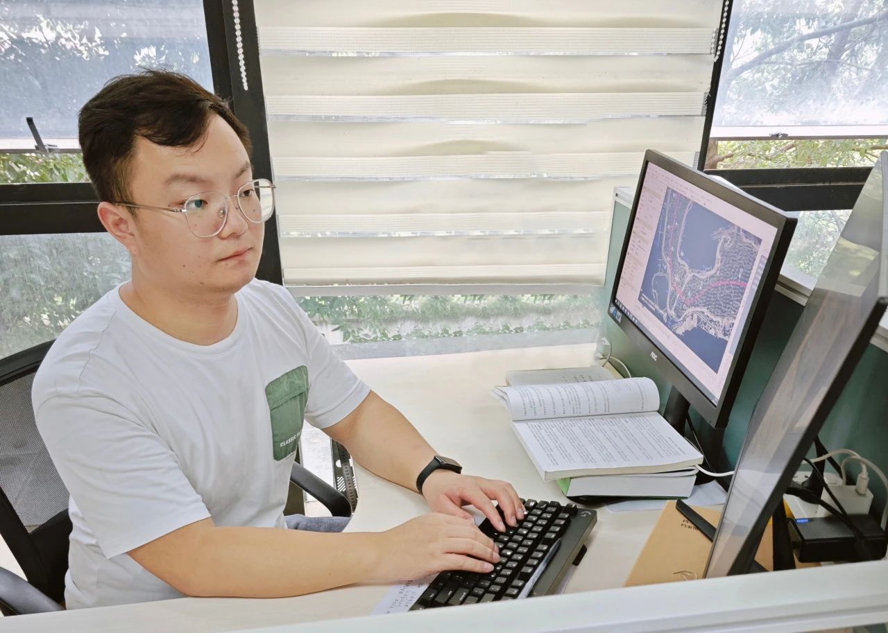 叶书望.jpg 叶书望.jpg